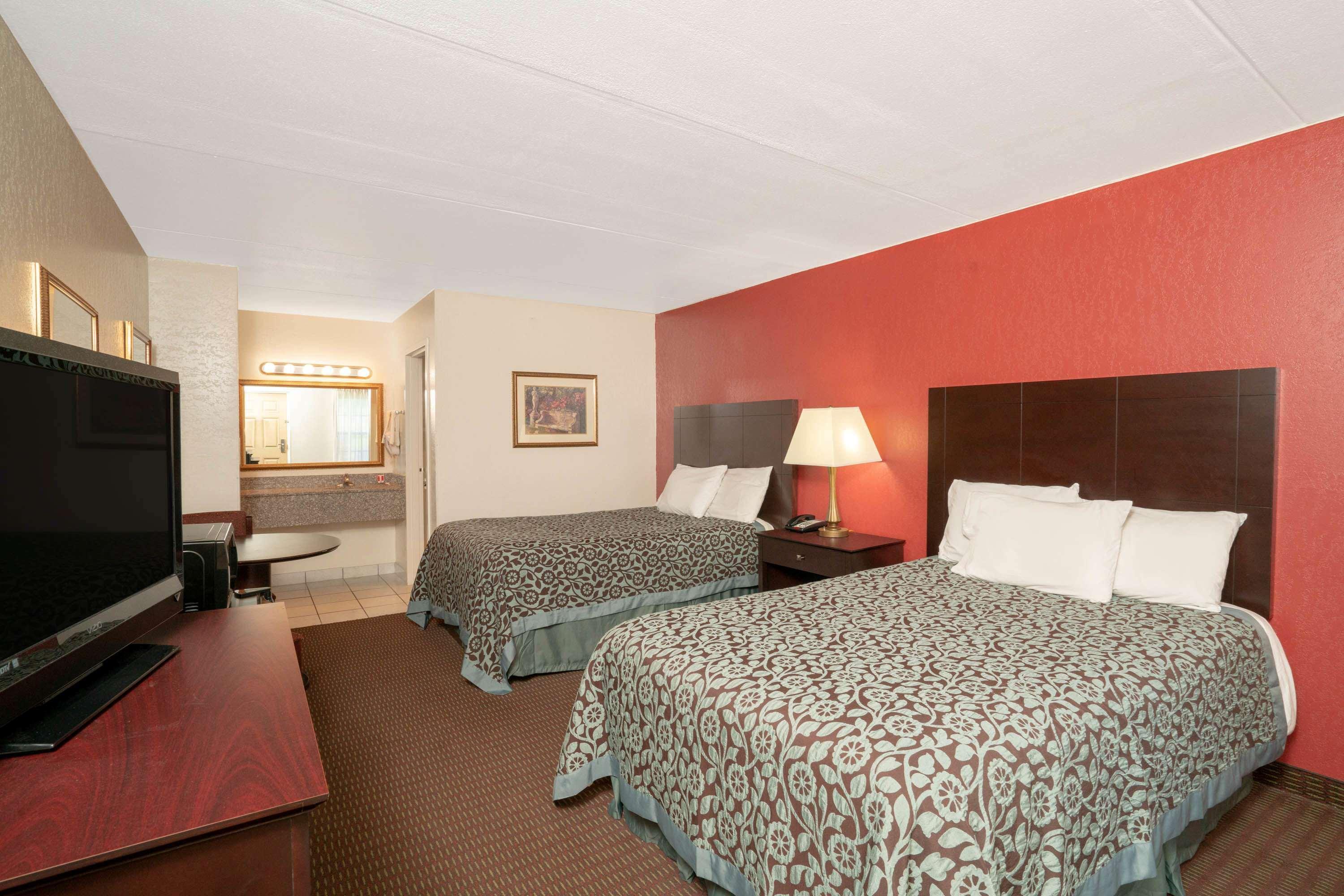 Days Inn By Wyndham Cave City Exteriér fotografie