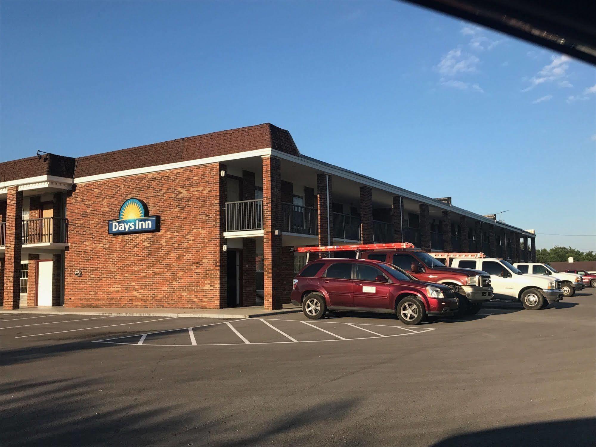 Days Inn By Wyndham Cave City Exteriér fotografie